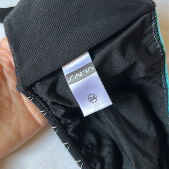 SAHA Strapless Bikini - Picture 5 of 9